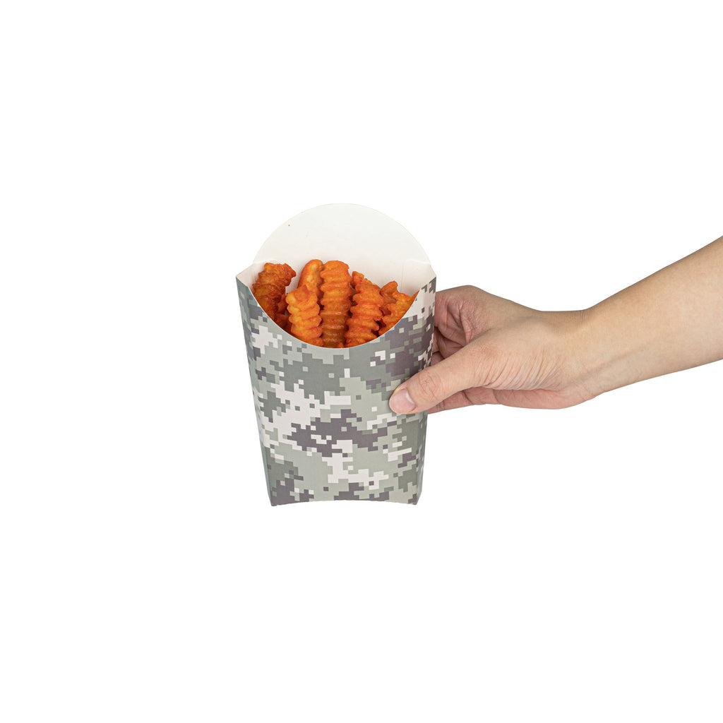 Bio Tek 4 oz Camouflage Paper Fry Cup / Snack Container - 4 3/4" x 3 1/2" x 5" - 100 count box