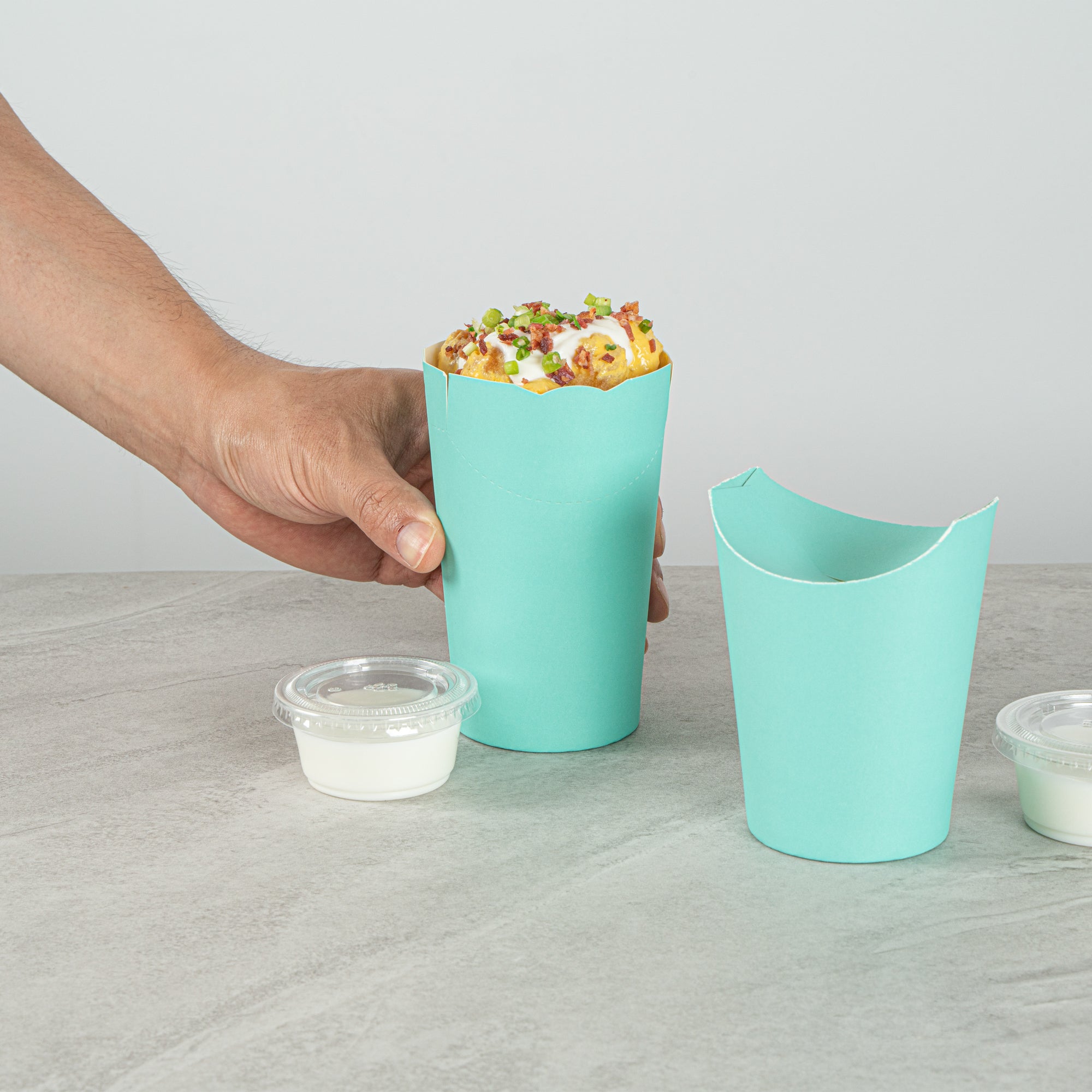 Bio Tek 16 oz Round Turquoise Paper To Go Fry Cup - 3 1/4" x 3 1/4" x 4 1/4" - 100 count box