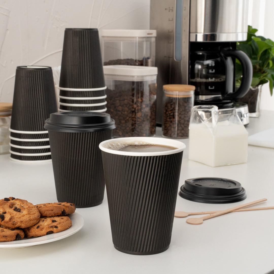 Restpresso 12 oz Black Paper Ripple Wall Coffee Cup - with Black Lid - 3 1/2" x 3 1/2" x 5" - 20 count box