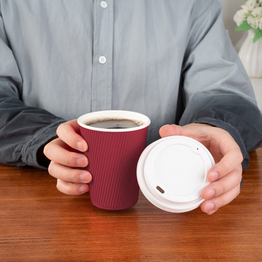 Restpresso 12 oz Crimson Paper Ripple Wall Coffee Cup - with White Lid - 3 1/2" x 3 1/2" x 5" - 200 count box