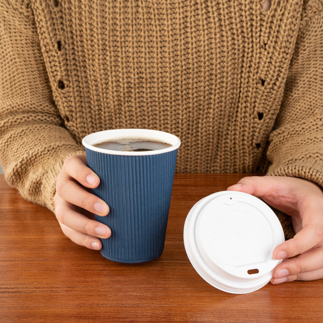 Restpresso 12 oz Royal Purple Paper Ripple Wall Coffee Cup - with White Lid - 3 1/2" x 3 1/2" x 5" - 200 count box