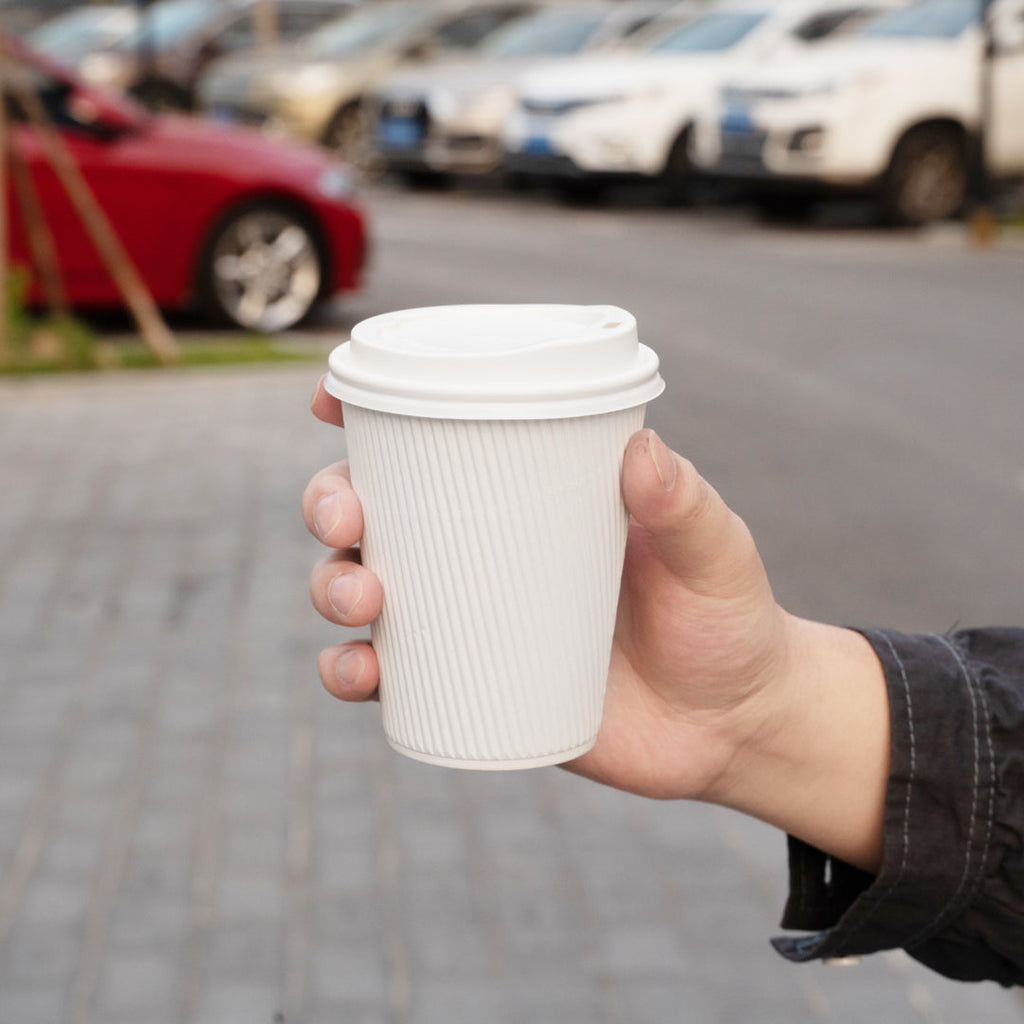 Restpresso 12 oz White Paper Ripple Wall Coffee Cup - with White Lid - 3 1/2" x 3 1/2" x 5" - 200 count box