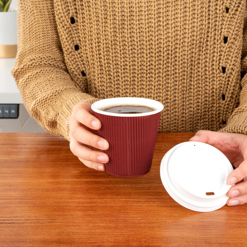 Restpresso 8 oz Crimson Paper Ripple Wall Coffee Cup - with White Lid - 3 1/2" x 3 1/2" x 4" - 20 count box