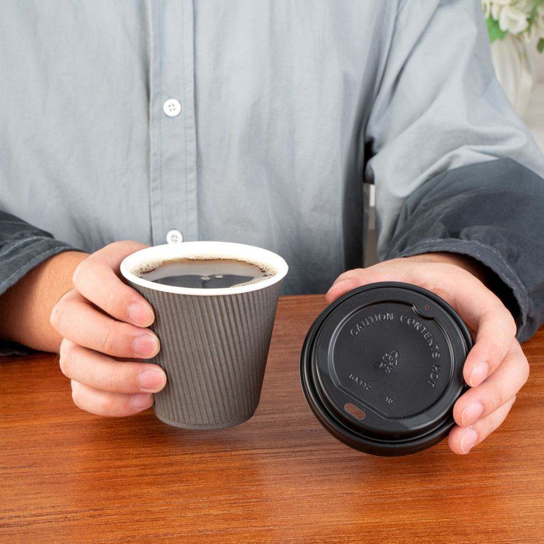 Restpresso 8 oz Gray Paper Ripple Wall Coffee Cup - with Black Lid - 3 1/2" x 3 1/2" x 4" - 20 count box