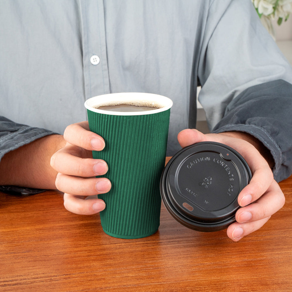 Restpresso 16 oz Forest Green Paper Ripple Wall Coffee Cup - with Black Lid - 3 1/2" x 3 1/2" x 6 1/4" - 200 count box