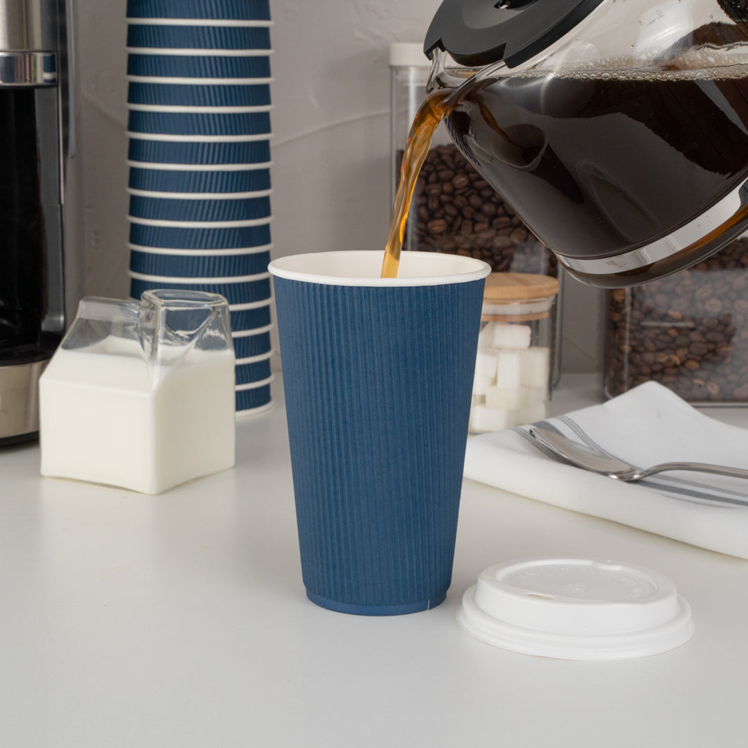 Restpresso 16 oz Midnight Blue Paper Ripple Wall Coffee Cup - with White Lid - 3 1/2" x 3 1/2" x 6 1/4" - 20 count box