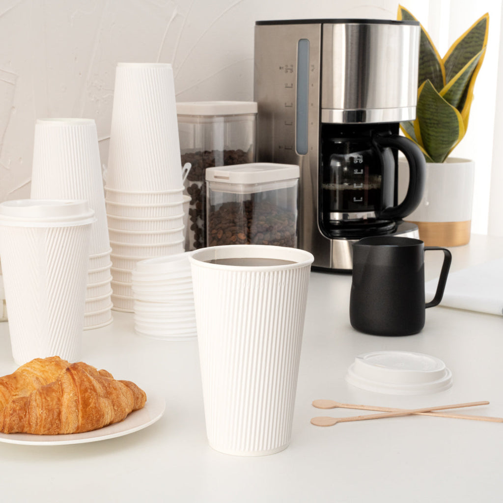 Restpresso 16 oz White Paper Ripple Wall Coffee Cup - with White Lid - 3 1/2" x 3 1/2" x 6 1/4" - 20 count box