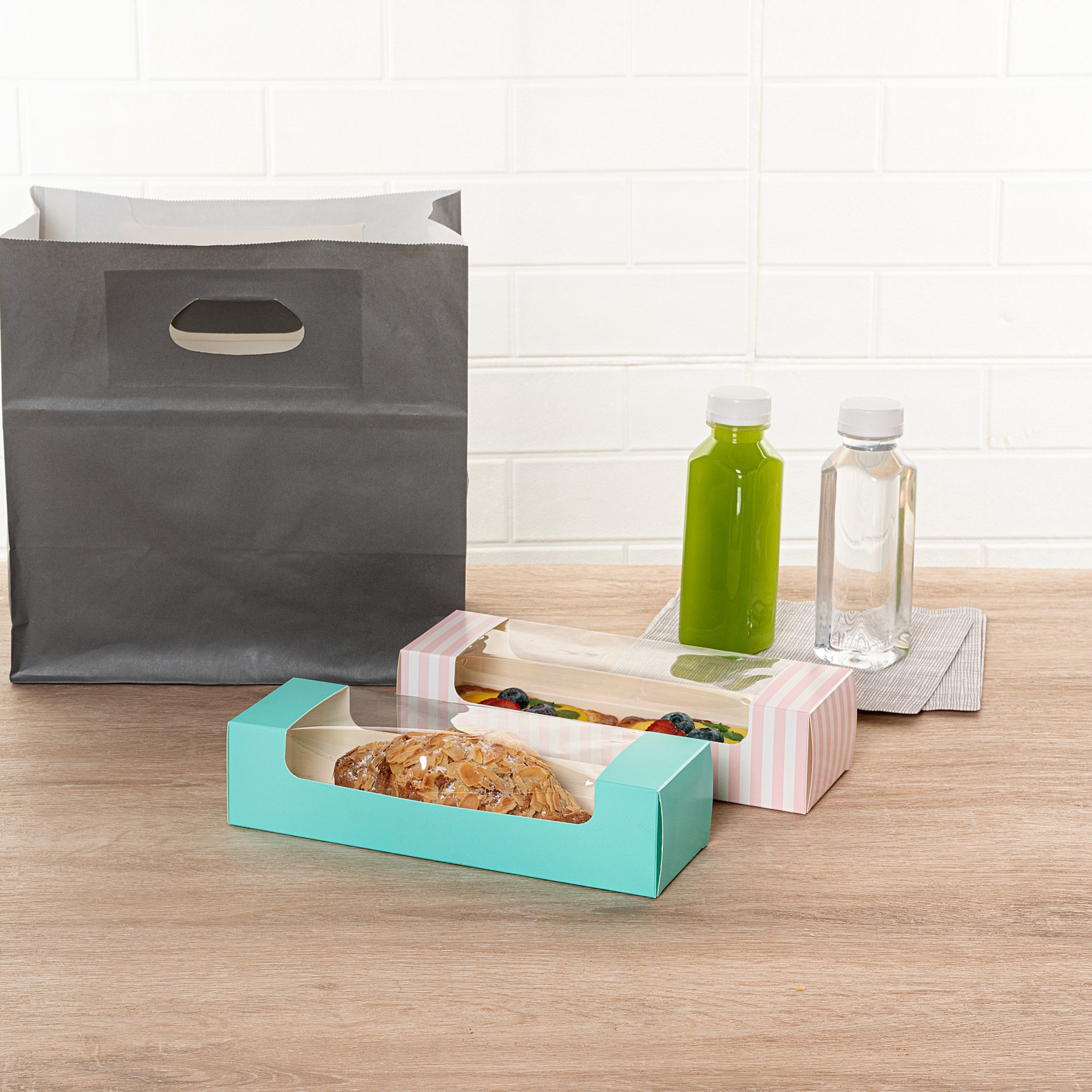 Pastry Tek Turquoise Paper Pastry / Cake Box - with Window - 9 3/4" x 3 1/4" x 2 1/4" - 100 count box