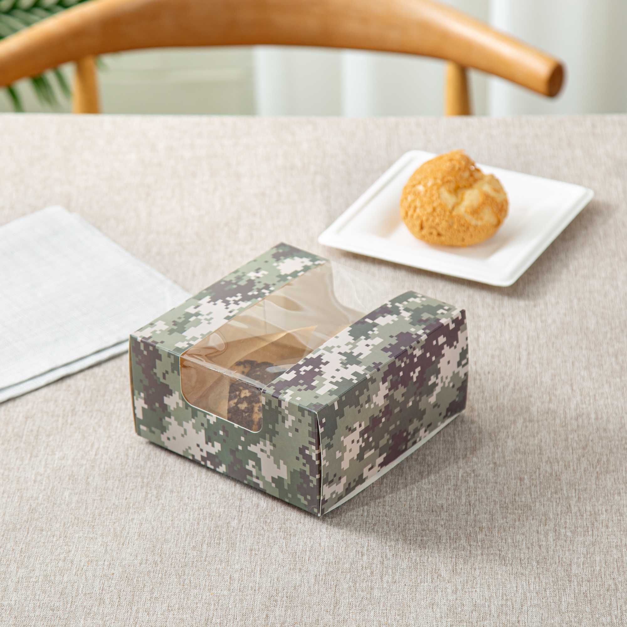 Pastry Tek Camouflage Paper Pastry / Cake Box - with Window - 6 1/4" x 6 1/4" x 3 1/4" - 100 count box
