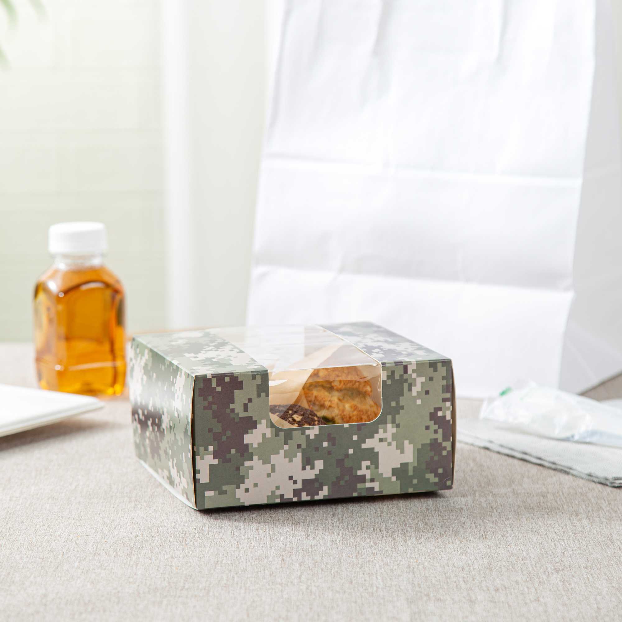 Pastry Tek Camouflage Paper Pastry / Cake Box - with Window - 6 1/4" x 6 1/4" x 3 1/4" - 100 count box