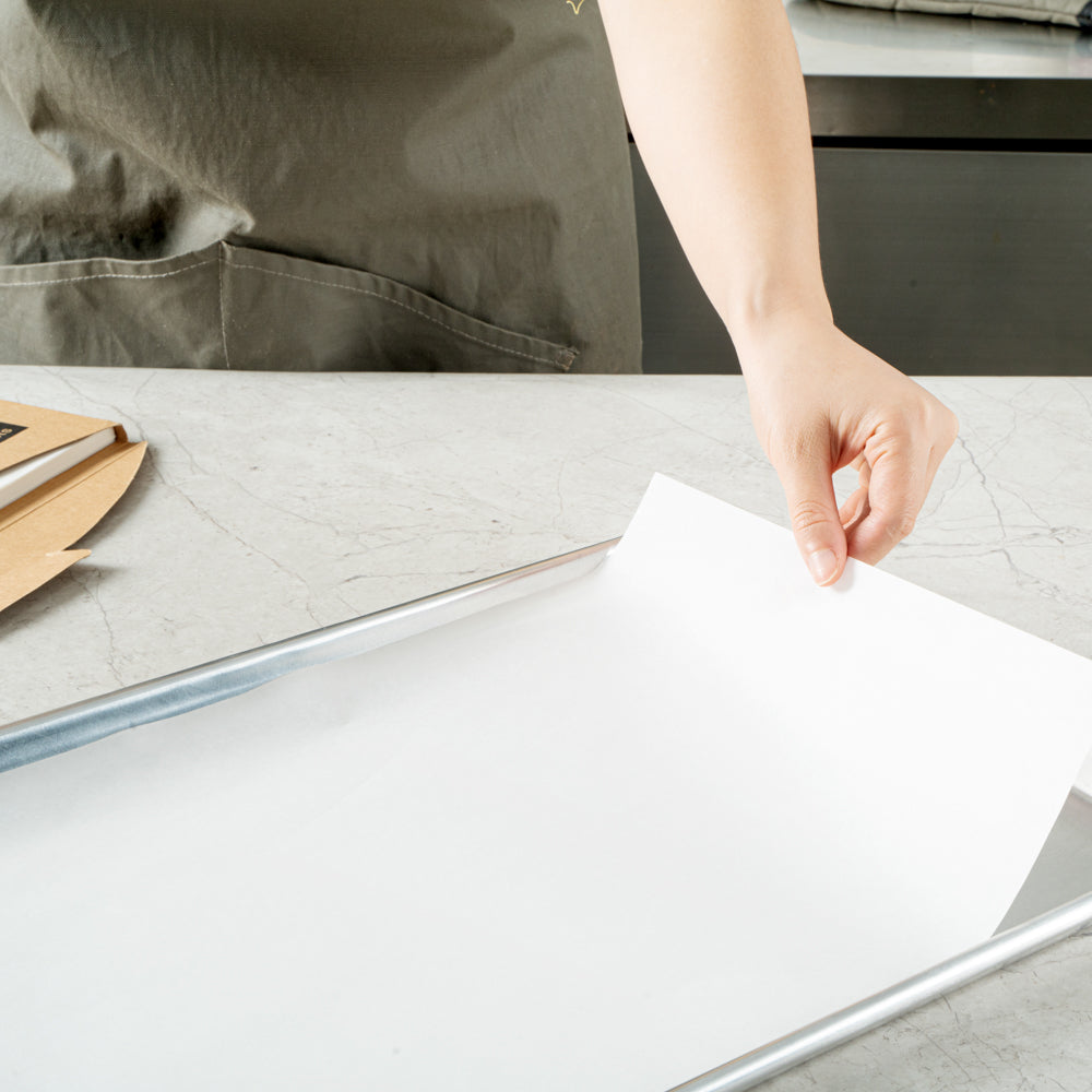 Pastry Tek White Parchment Paper Half Size Sheet Pan Liner - Silicone Coated - 12" x 16" - 1000 count box