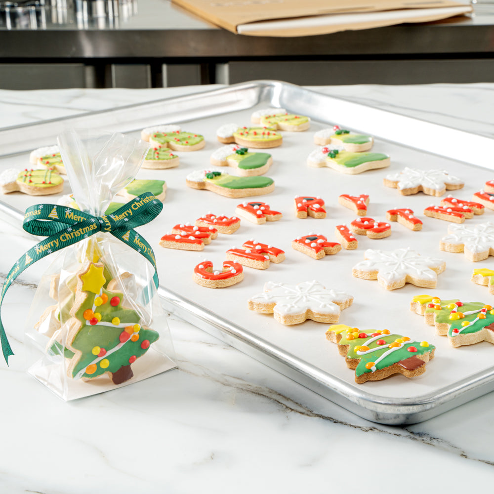 Pastry Tek White Parchment Paper Full Size Sheet Pan Liner - Silicone Coated, Compostable - 16" x 24" - 200 count box