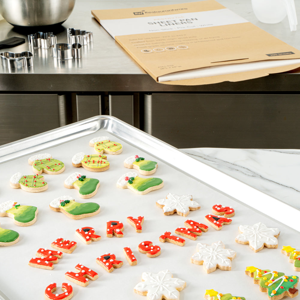 Pastry Tek White Parchment Paper Full Size Sheet Pan Liner - Silicone Coated, Compostable - 16" x 24" - 1000 count box