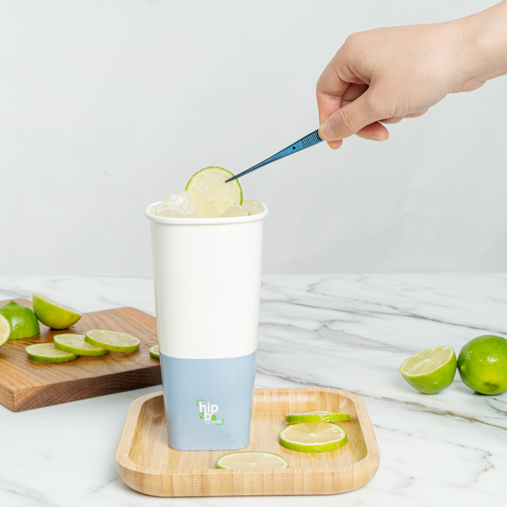 Hip 2 Be Square 22 oz White and Blue Paper Hot / Cold Drinking Cup - Single Wall - 3 1/4" x 3 1/4" x 6 3/4" - 500 count box