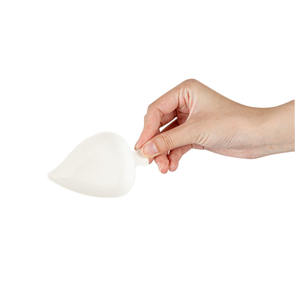 Pulp Safe No PFAS Added White Sugarcane / Bagasse Leaf Tasting Dish - Home Compostable - 3 3/4" x 2 1/4" x 1/2" - 100 count box
