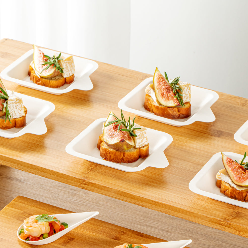 Pulp Safe No PFAS Added Square White Sugarcane / Bagasse Small Plate - Home Compostable - 4 1/4" x 5" x 1/2" - 100 count box