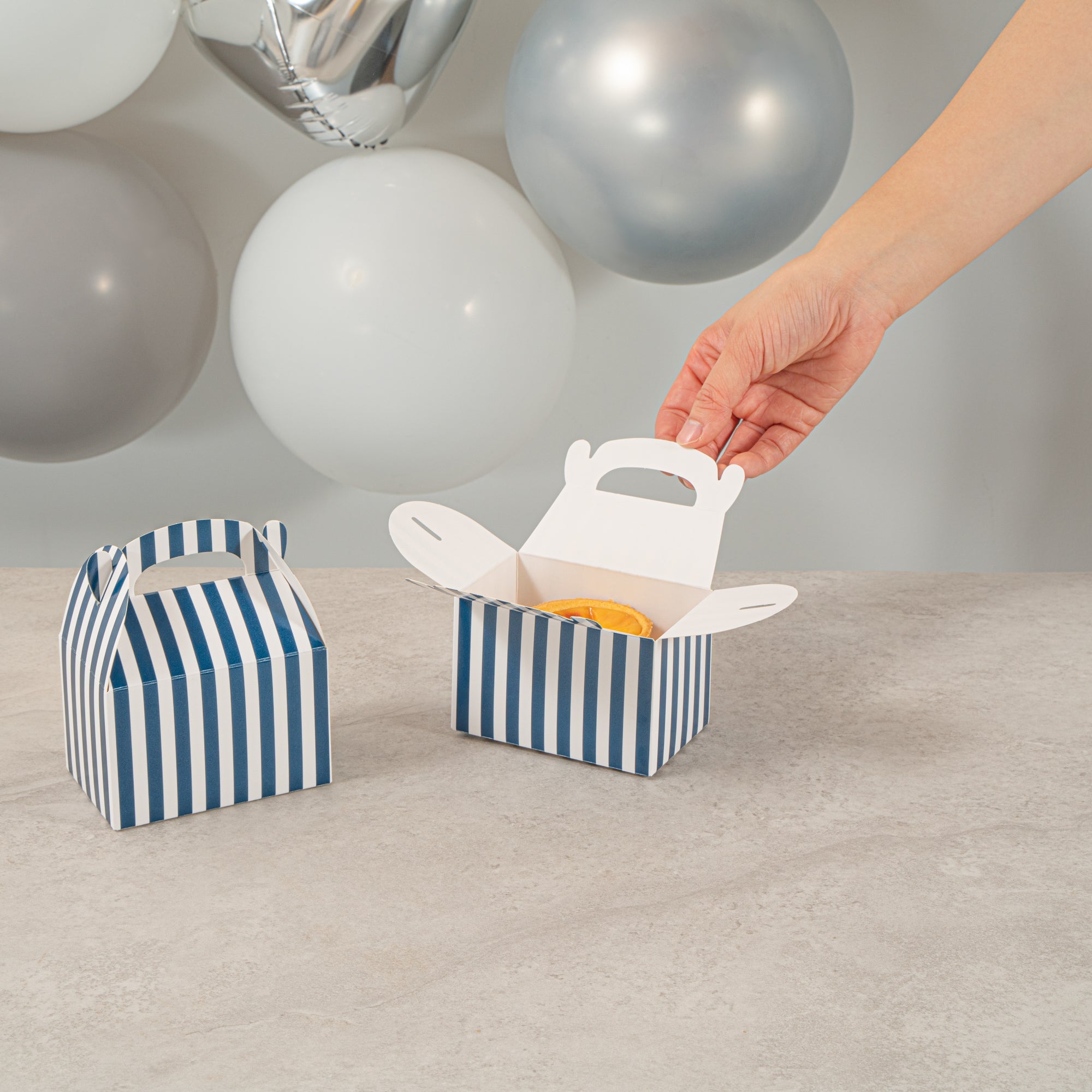 Bio Tek Blue & White Stripe Paper Gable Box / Take Out Container - Compostable - 4" x 2 1/2" x 2 1/2" - 100 count box