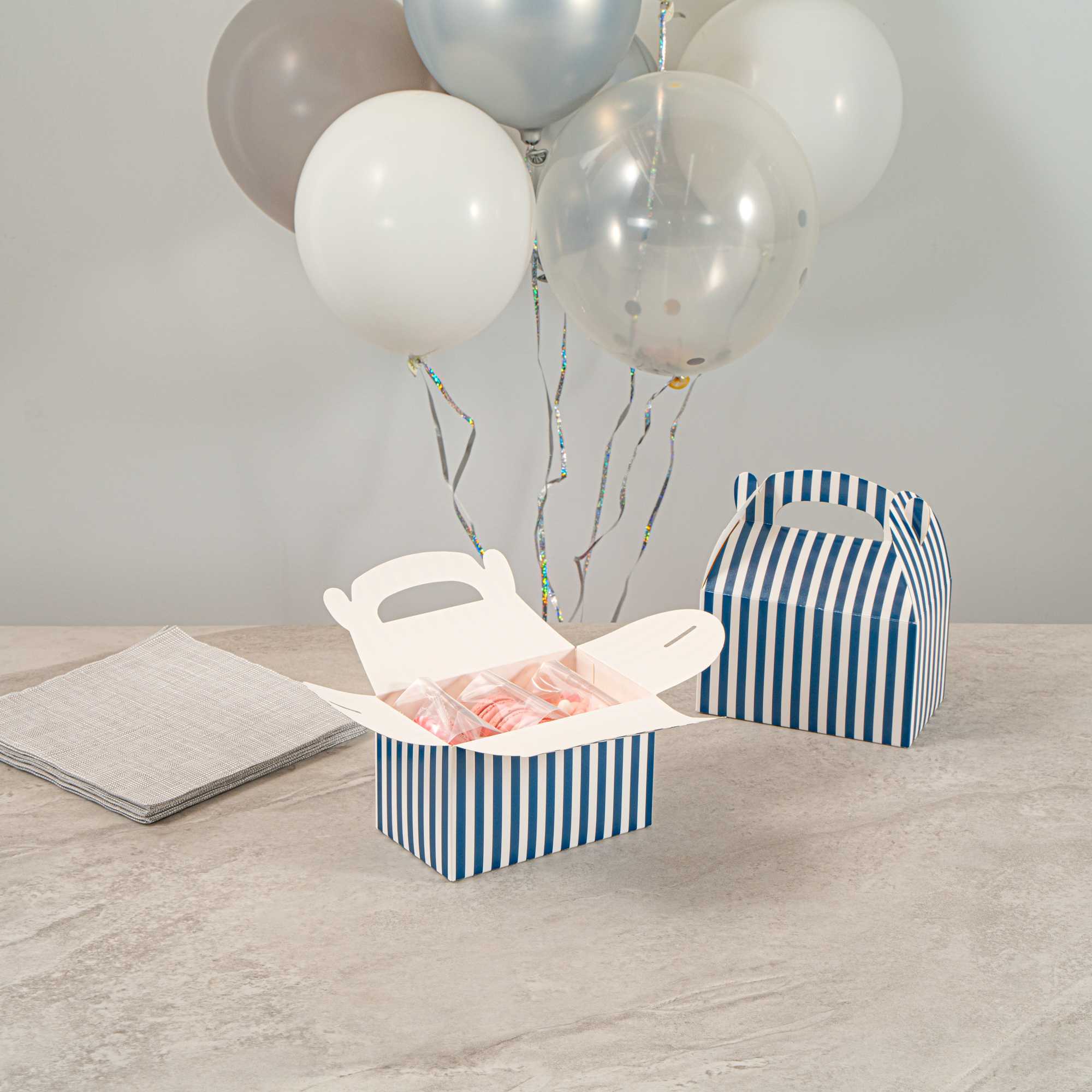 Bio Tek Blue & White Stripe Paper Gable Box / Take Out Container - Compostable - 6" x 3 1/2" x 3 1/2" - 25 count box