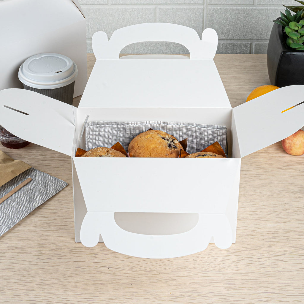 Bio Tek White Paper Gable Box / Take Out Container - Greaseproof - 8 1/2" x 4 3/4" x 5 1/2" - 100 count box