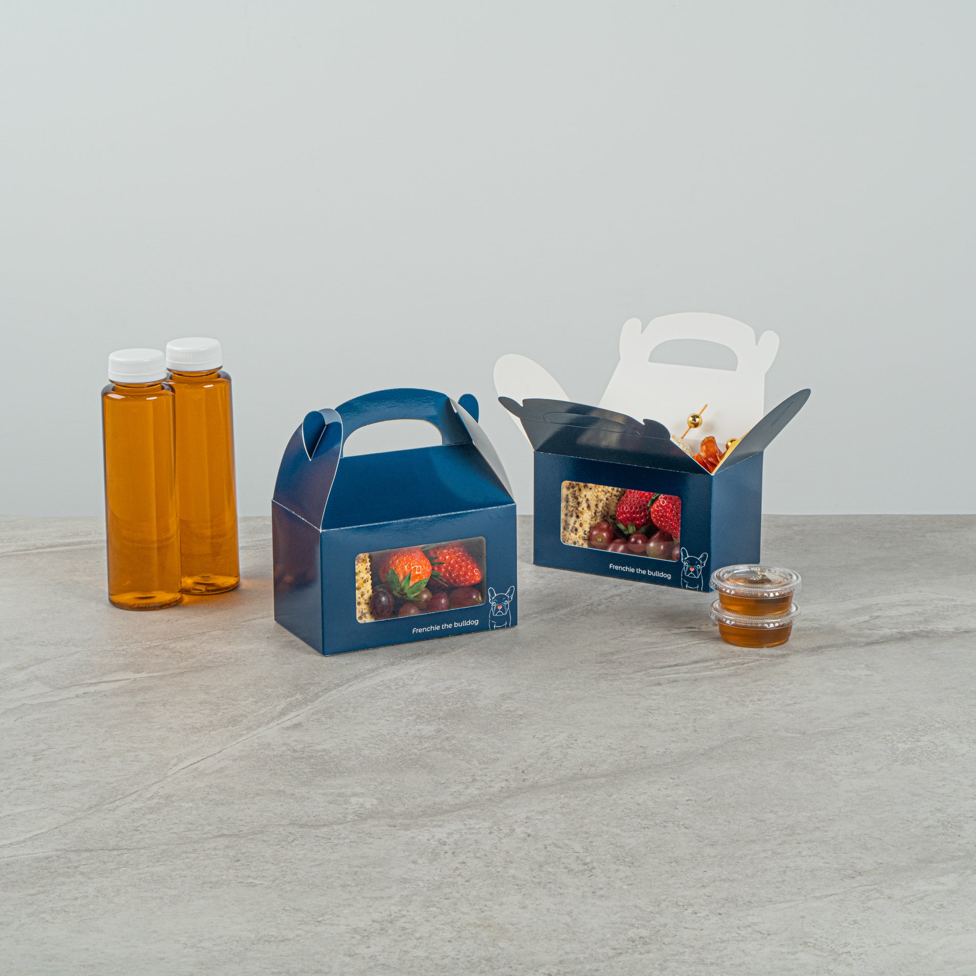 Bio Tek Frenchie Paper Gable Box / Take Out Container - with Window - 6" x 3 1/2" x 3 1/2" - 25 count box