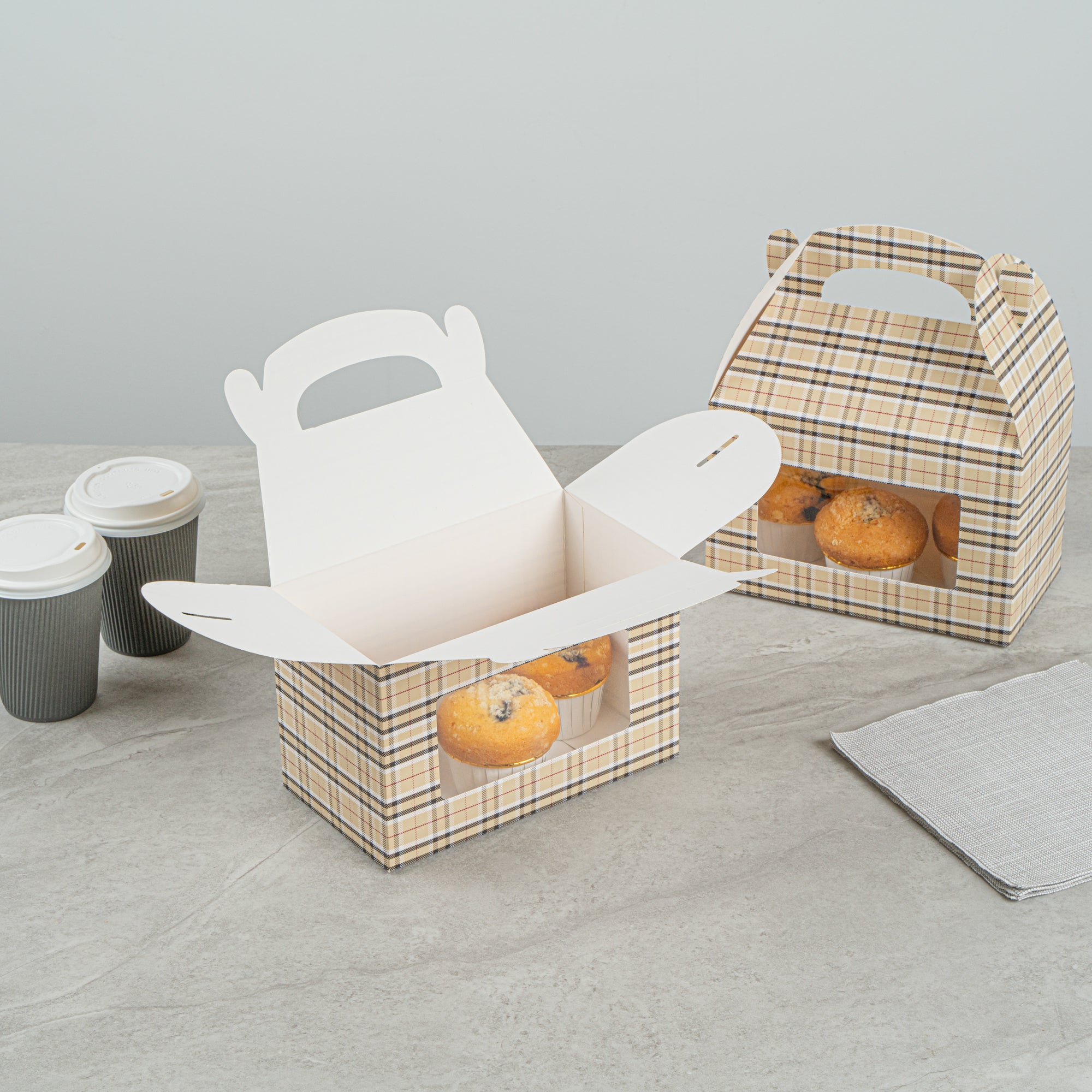 Bio Tek Plaid Paper Gable Box / Take Out Container - with Window - 8 1/2" x 4 3/4" x 5 1/2" - 100 count box