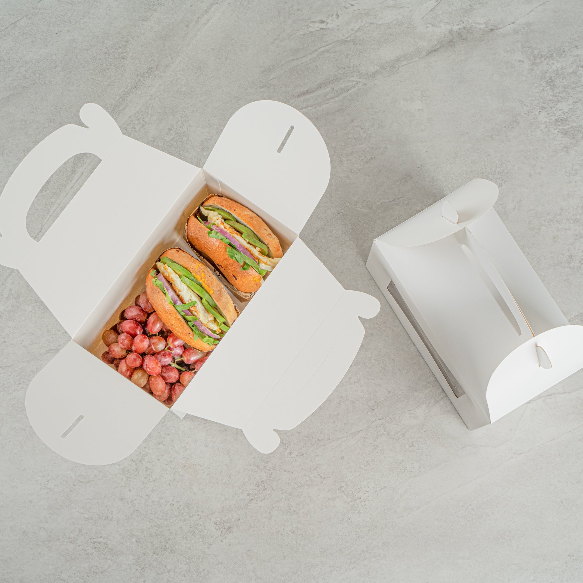 Bio Tek White Paper Gable Box / Take Out Container - Greaseproof, with Window - 8 1/2" x 4 3/4" x 5 1/2" - 25 count box