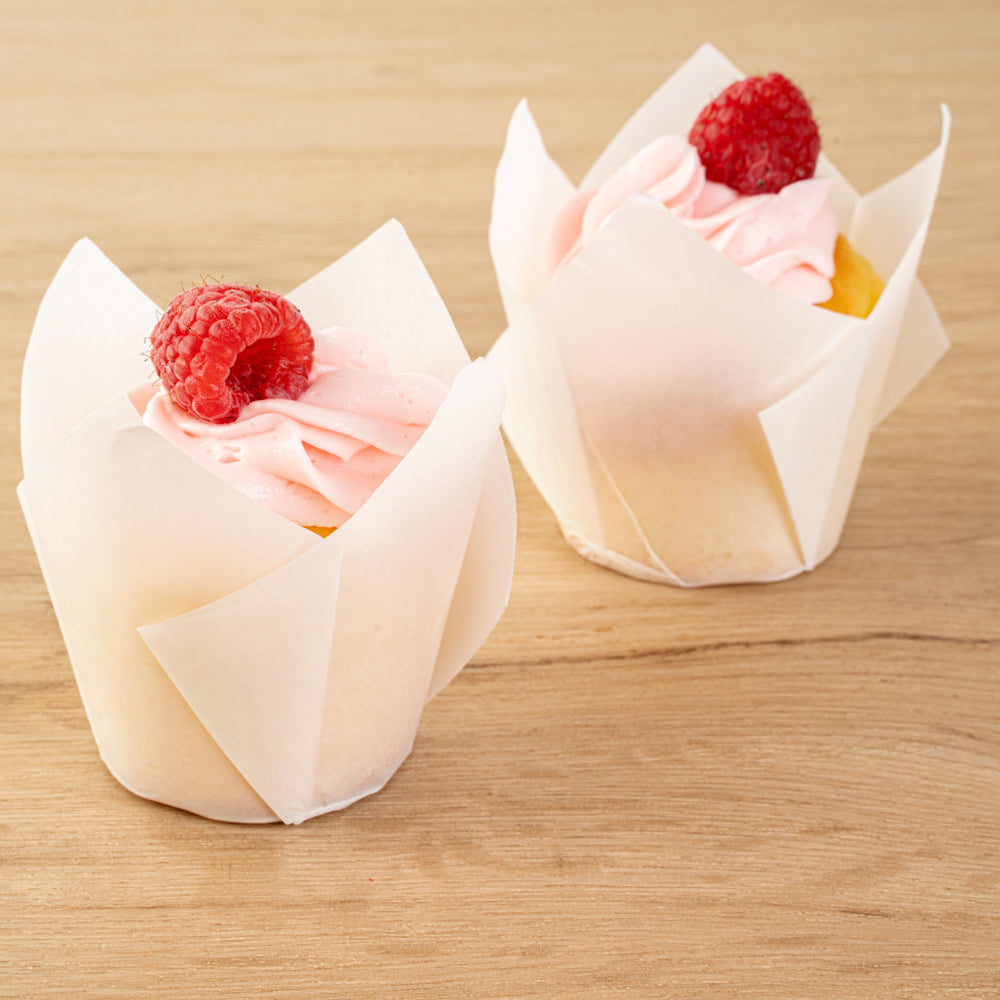 Panificio 3.5 oz White Paper Tulip Baking Cup - Greaseproof - 3 1/4" x 3 1/4" x 3 1/4" - 50 count box
