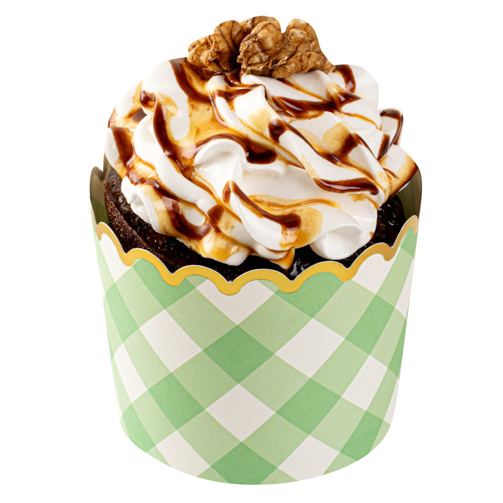 Panificio 4.5 oz Green Plaid Paper Scalloped Baking Cup - Gold Rim - 2 3/4" x 2 3/4" x 2" - 50 count box