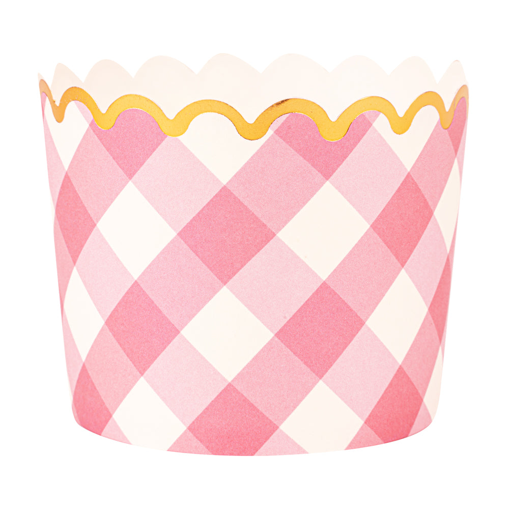 Panificio 4.5 oz Pink Plaid Paper Scalloped Baking Cup - Gold Rim - 2 3/4" x 2 3/4" x 2" - 500 count box