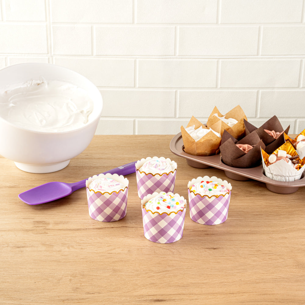 Panificio 4.5 oz Purple Plaid Paper Scalloped Baking Cup - Gold Rim - 2 3/4" x 2 3/4" x 2" - 50 count box