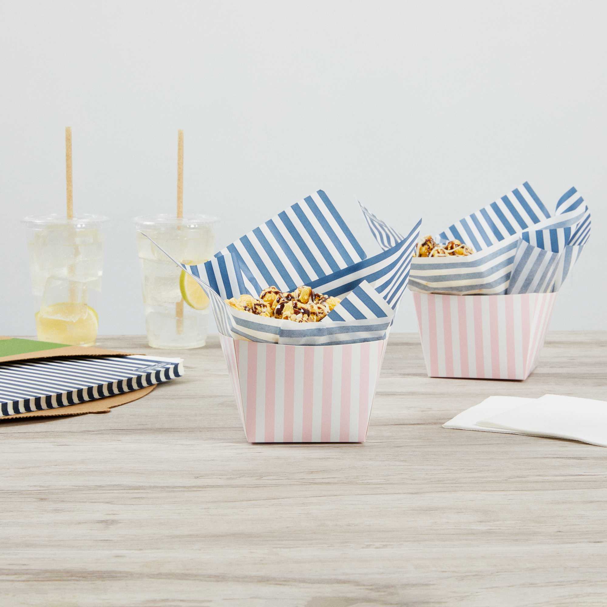 Chef 101 No PFAS Added Blue and White Stripe Paper Bakery Wrap and Basket Liner - Greaseproof - 12" x 12" - 2000 count box