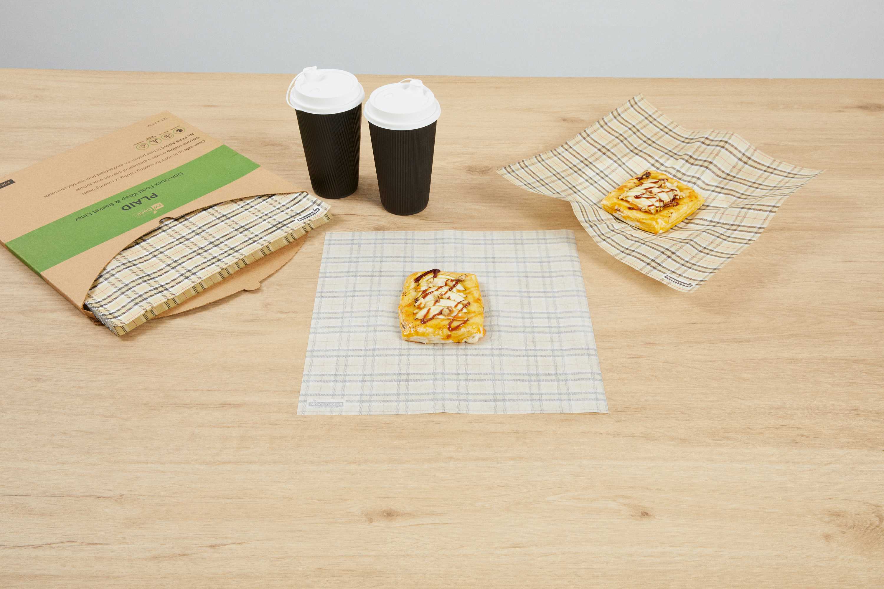 Chef 101 No PFAS Added Plaid Paper Bakery Wrap and Basket Liner - Greaseproof - 12" x 12" - 2000 count box