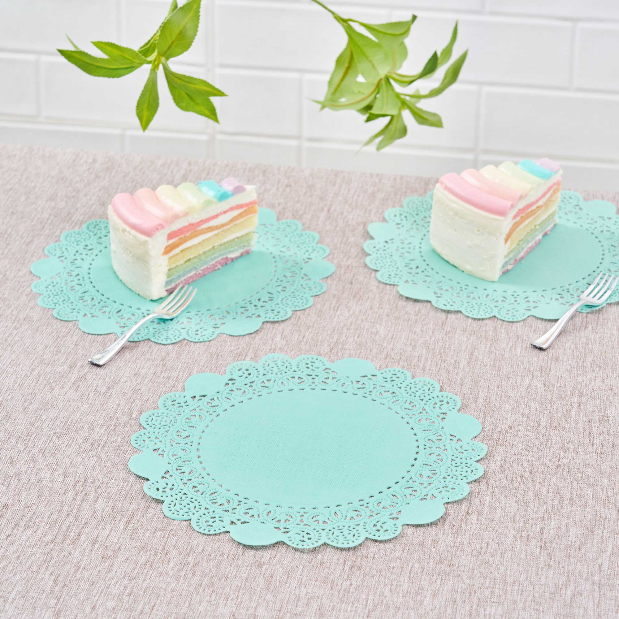 Pastry Tek Round Teal Paper Doilies - Lace - 8" x 8" - 4000 count box