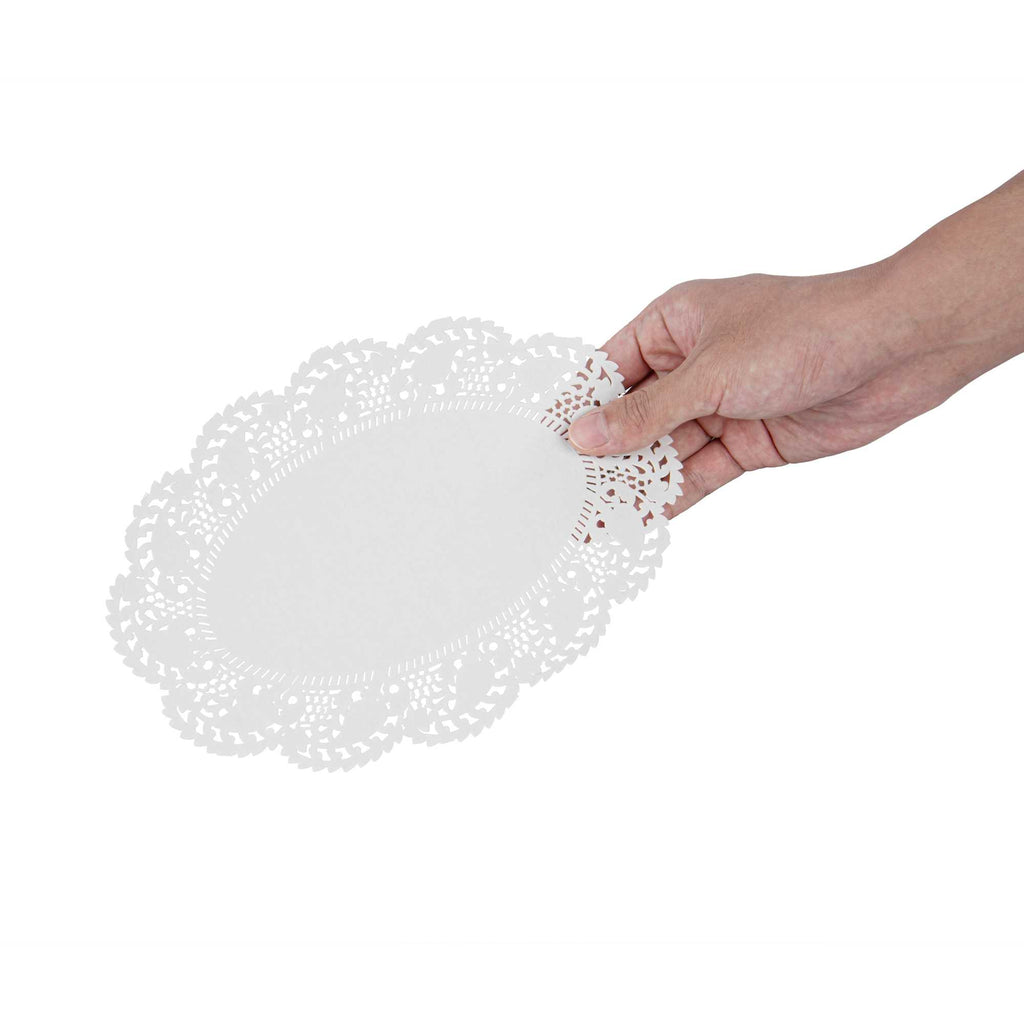 Pastry Tek Oval White Paper Doilies - Lace - 9" x 6 1/2" - 100 count box