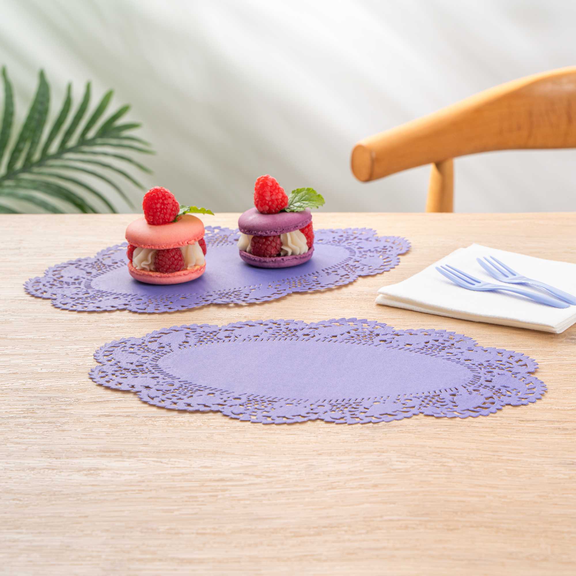 Pastry Tek Oval Purple Paper Doilies - Lace - 10 1/2" x 6 1/2" - 4000 count box