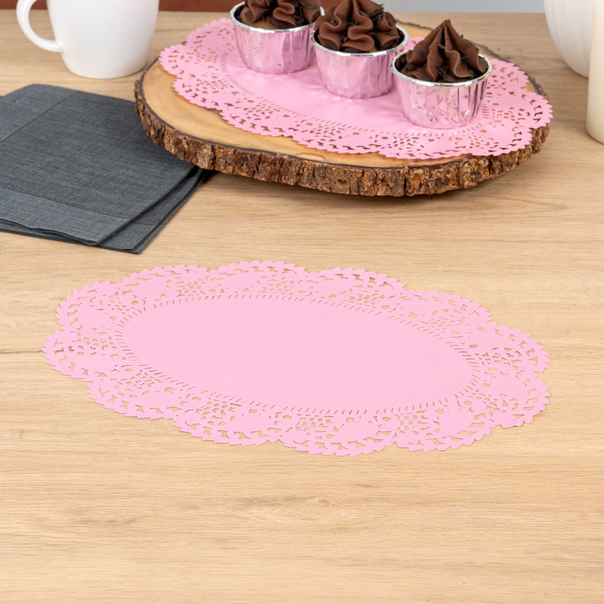 Pastry Tek Oval Pink Paper Doilies - Lace - 12 1/2" x 8 1/2" - 100 count box