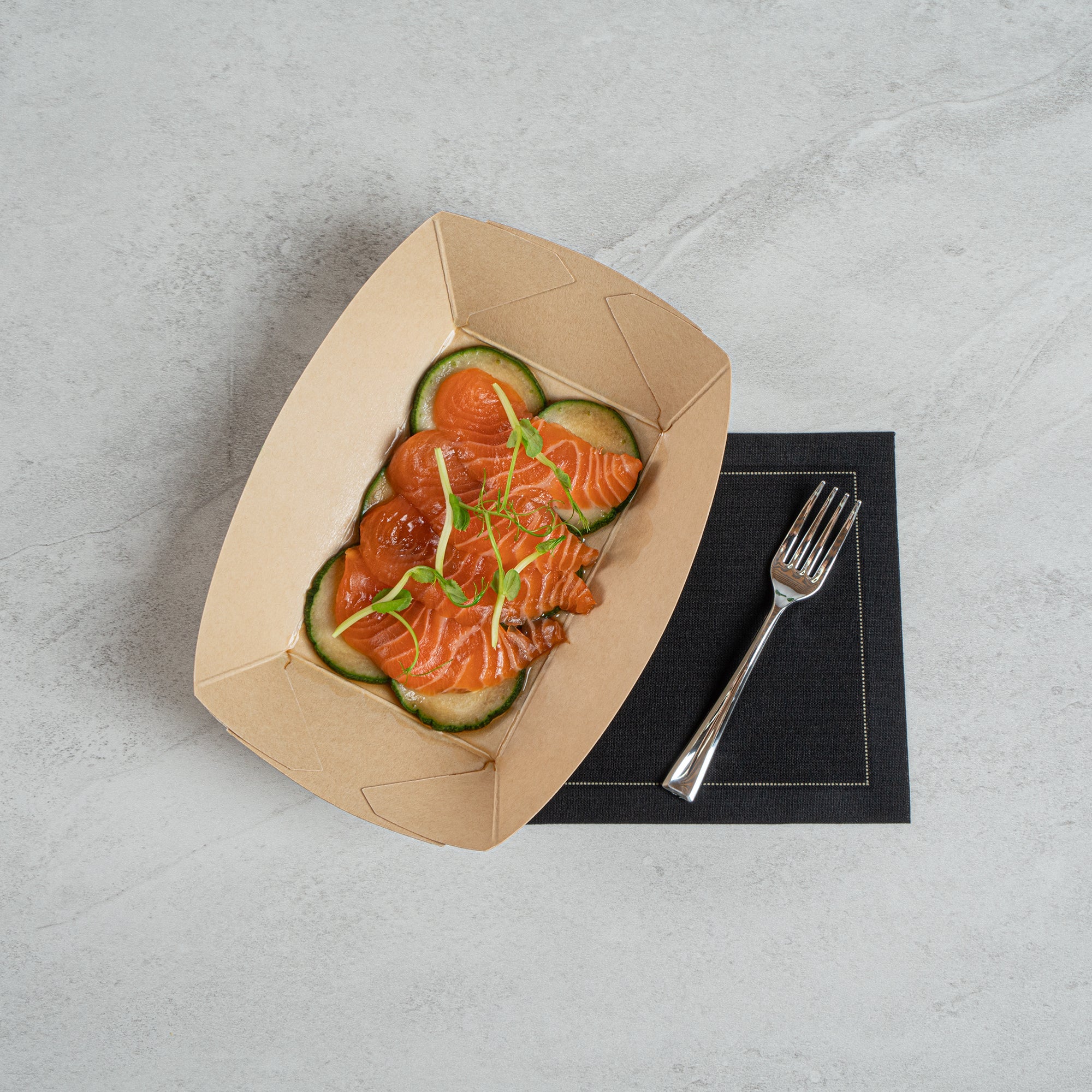 Sustain 1/2 lb Bamboo Paper #50 Food Tray / Boat - with PLA Lining, Compostable - 4 1/4" x 2 3/4" x 1 1/2" - 400 count box
