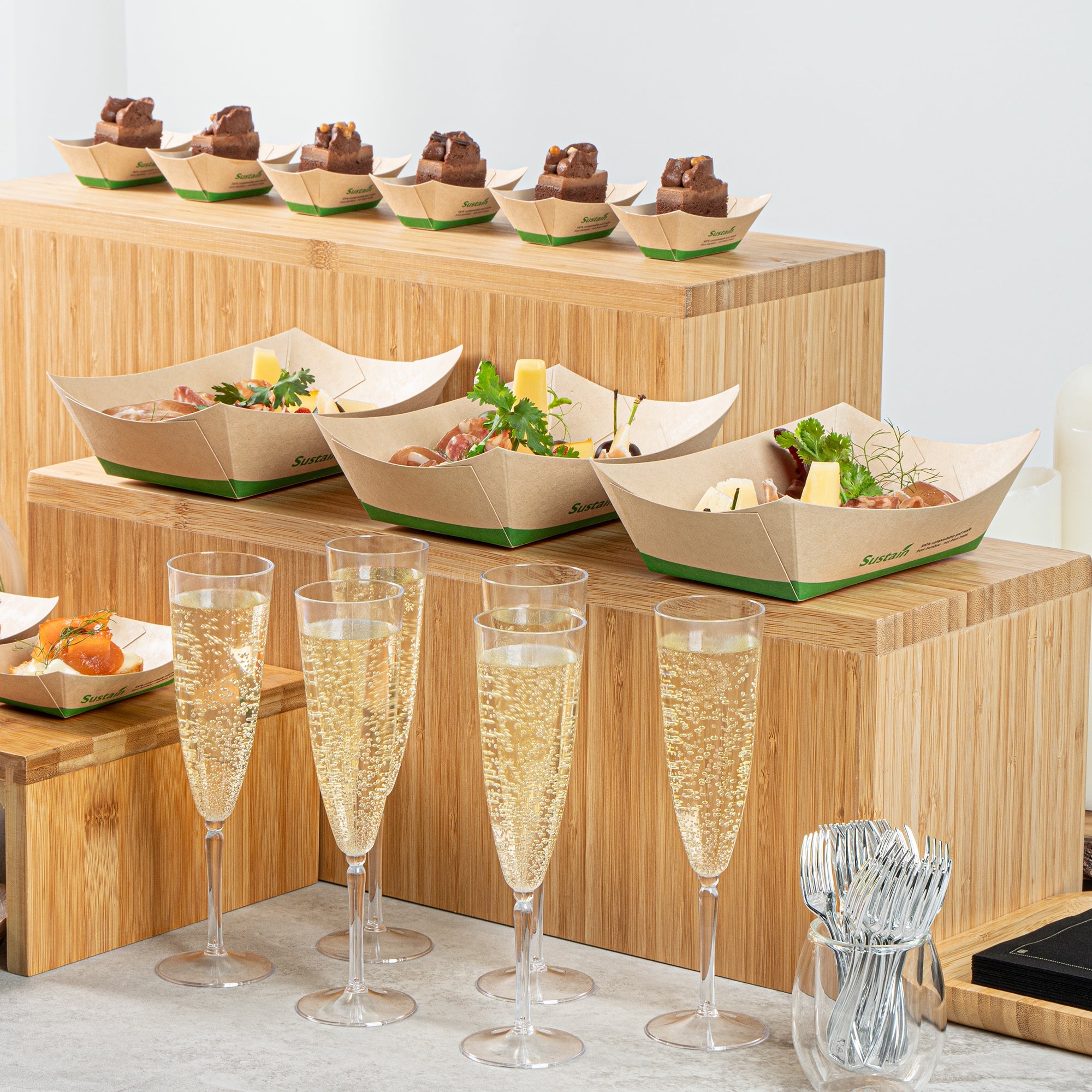 Sustain 1 lb Bamboo Paper #100 Food Tray / Boat - with PLA Lining, Compostable - 5 1/2" x 3 1/2" x 2" - 50 count box