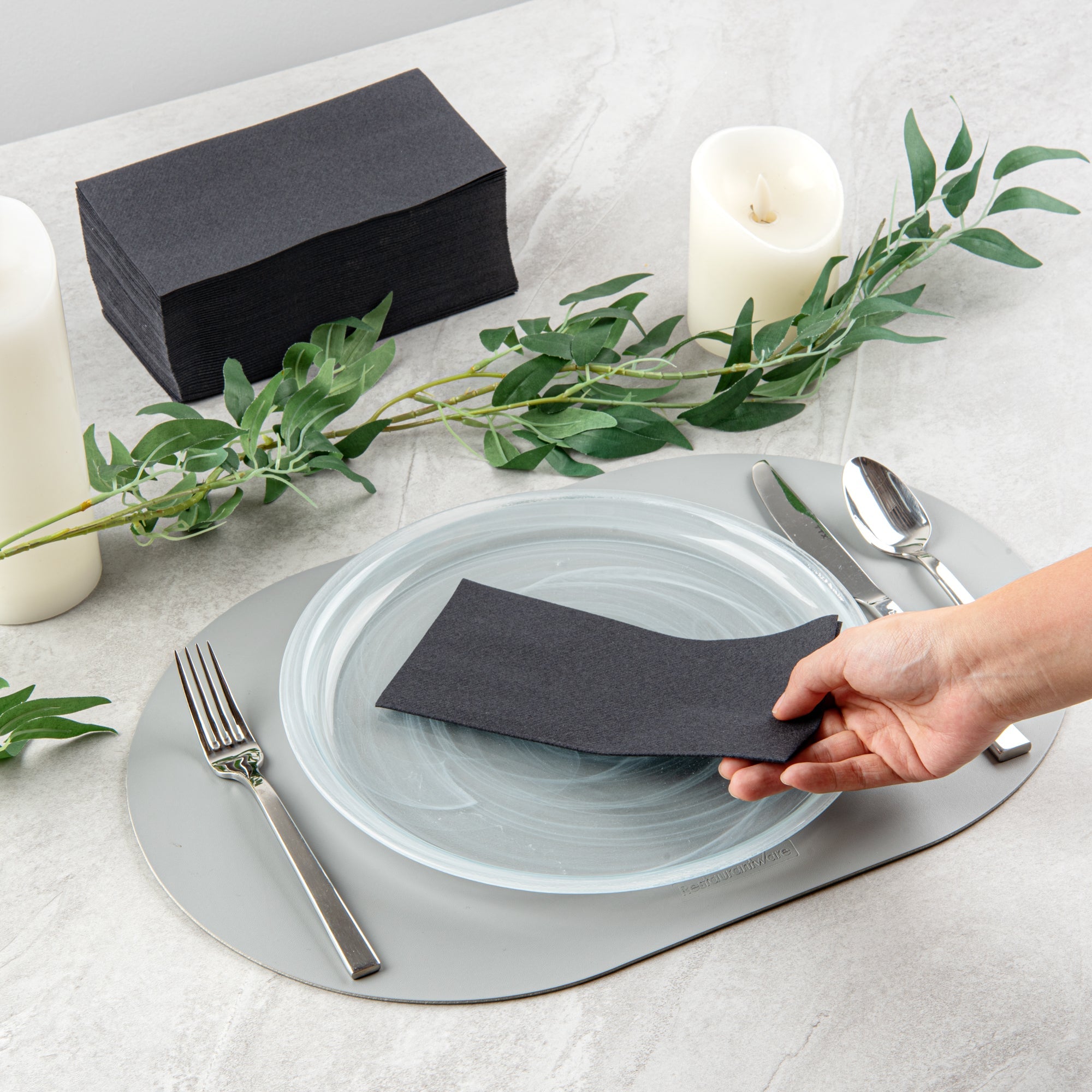 Luxenap Rectangle Black Paper Linen-Feel Guest Towel / Napkin - Air Laid - 15 3/4" x 7 3/4" - 600 count box
