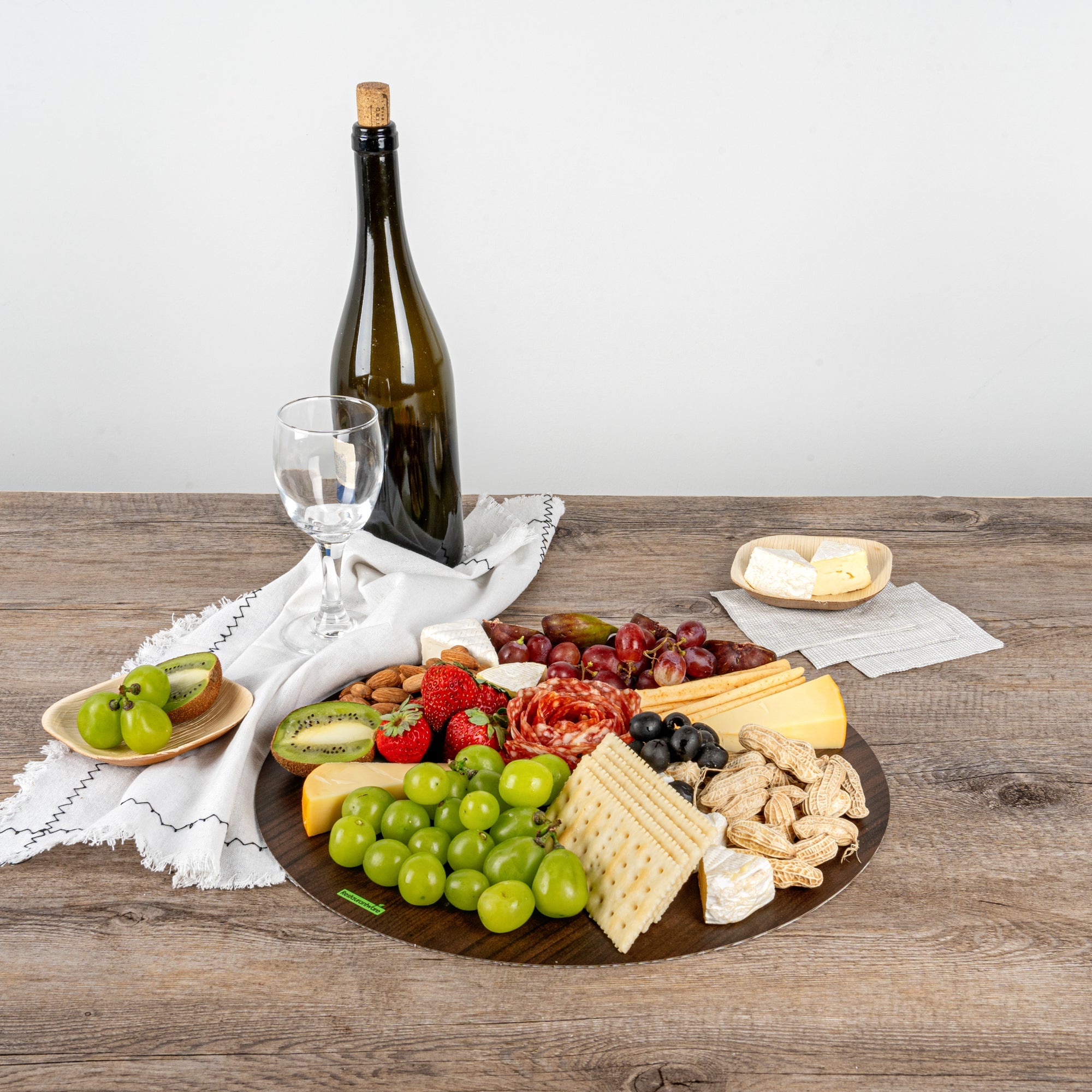 Cater Tek Round Dark Cheese / Charcuterie Board - Faux Wood - 13 3/4" x 13 3/4" - 100 count box