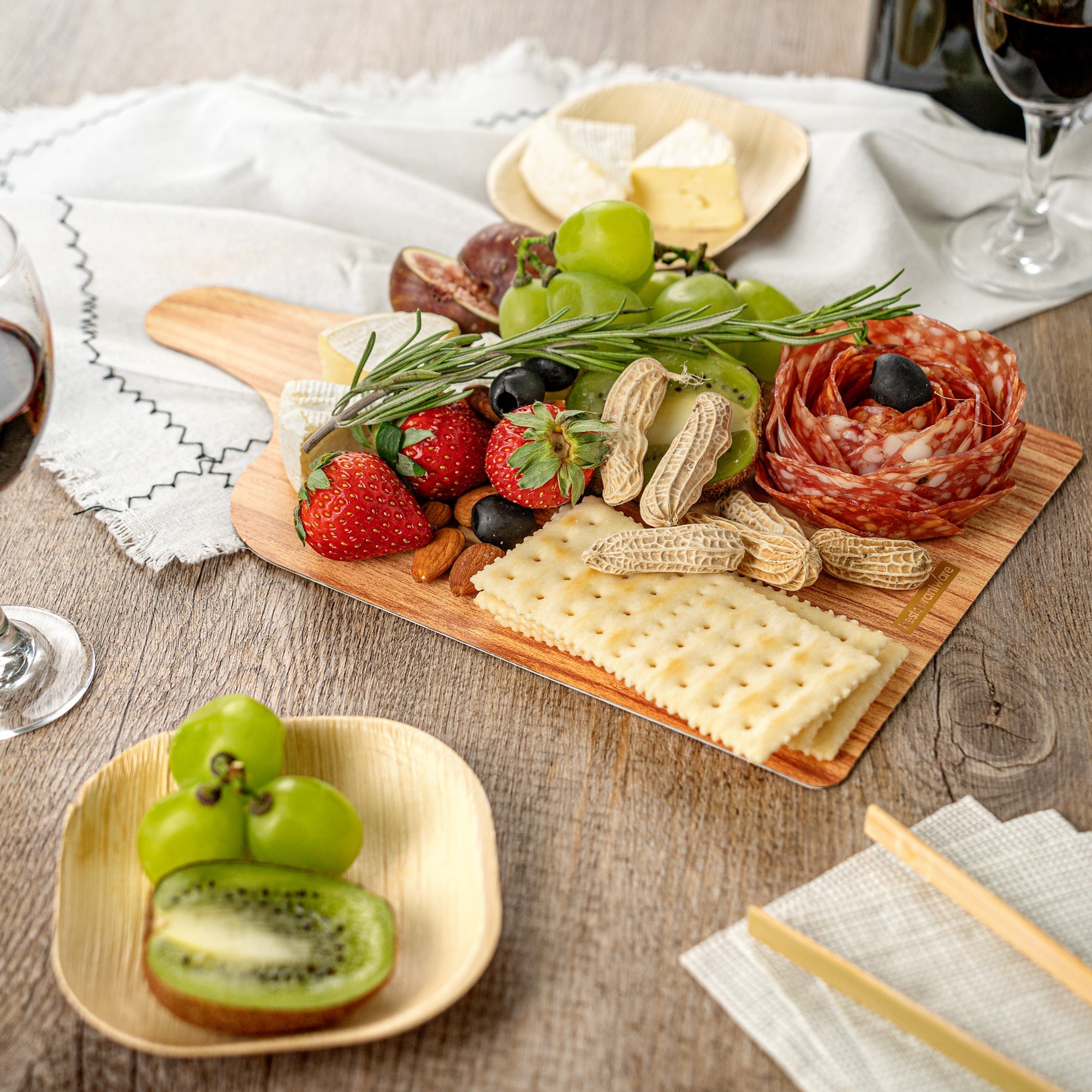 Cater Tek Natural Cheese / Charcuterie Board - Faux Wood - 11 3/4" x 7" - 100 count box