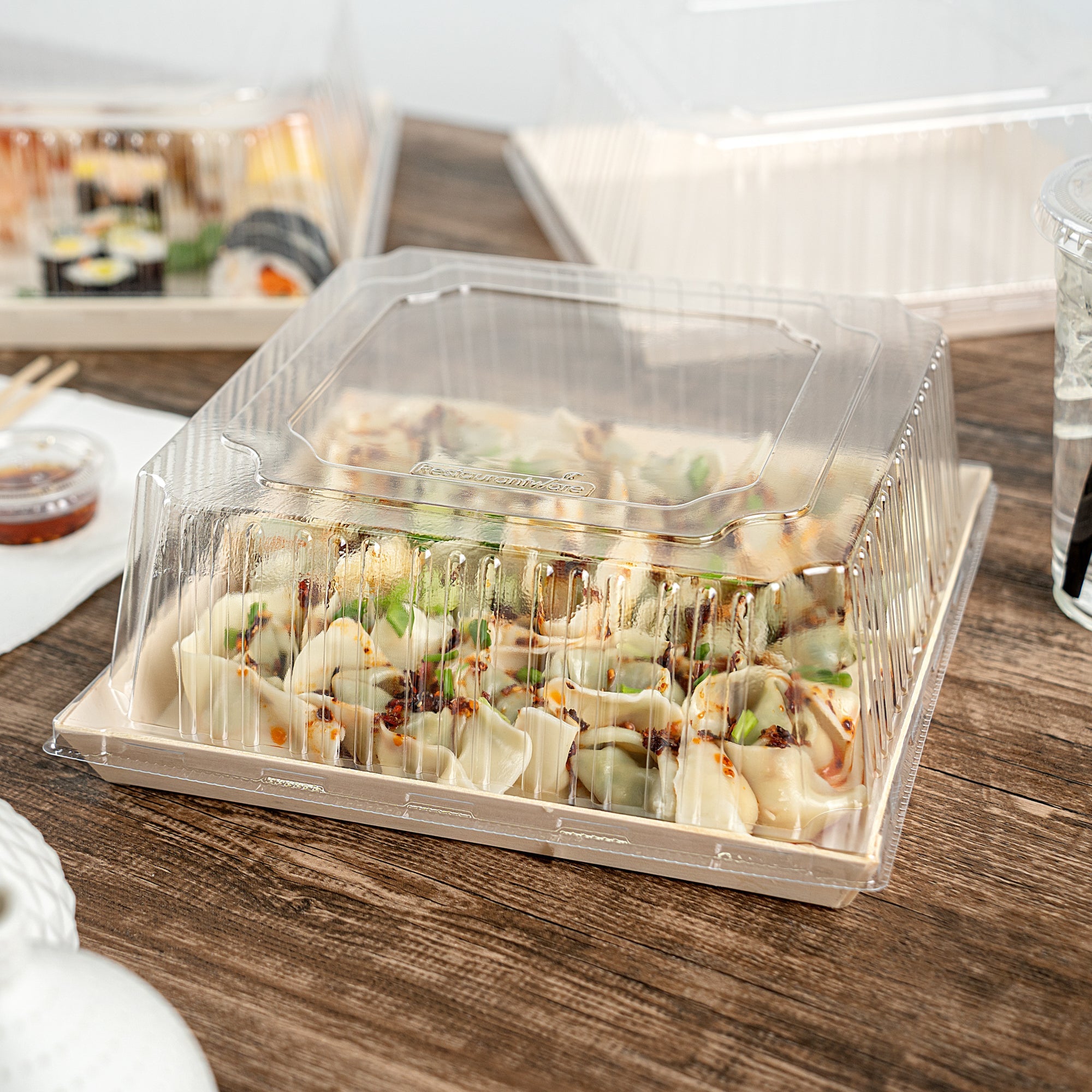 Taipei Square Clear Plastic Lid - Fits 9 1/2" Poplar Plate - 100 count box