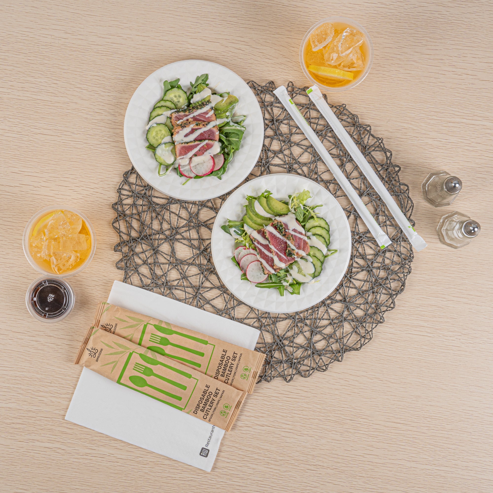 Pulp Safe No PFAS Added Round White Sugarcane / Bagasse Plate - Home Compostable, with Diamond Rim - 7" x 7" x 1/2" - 100 count box