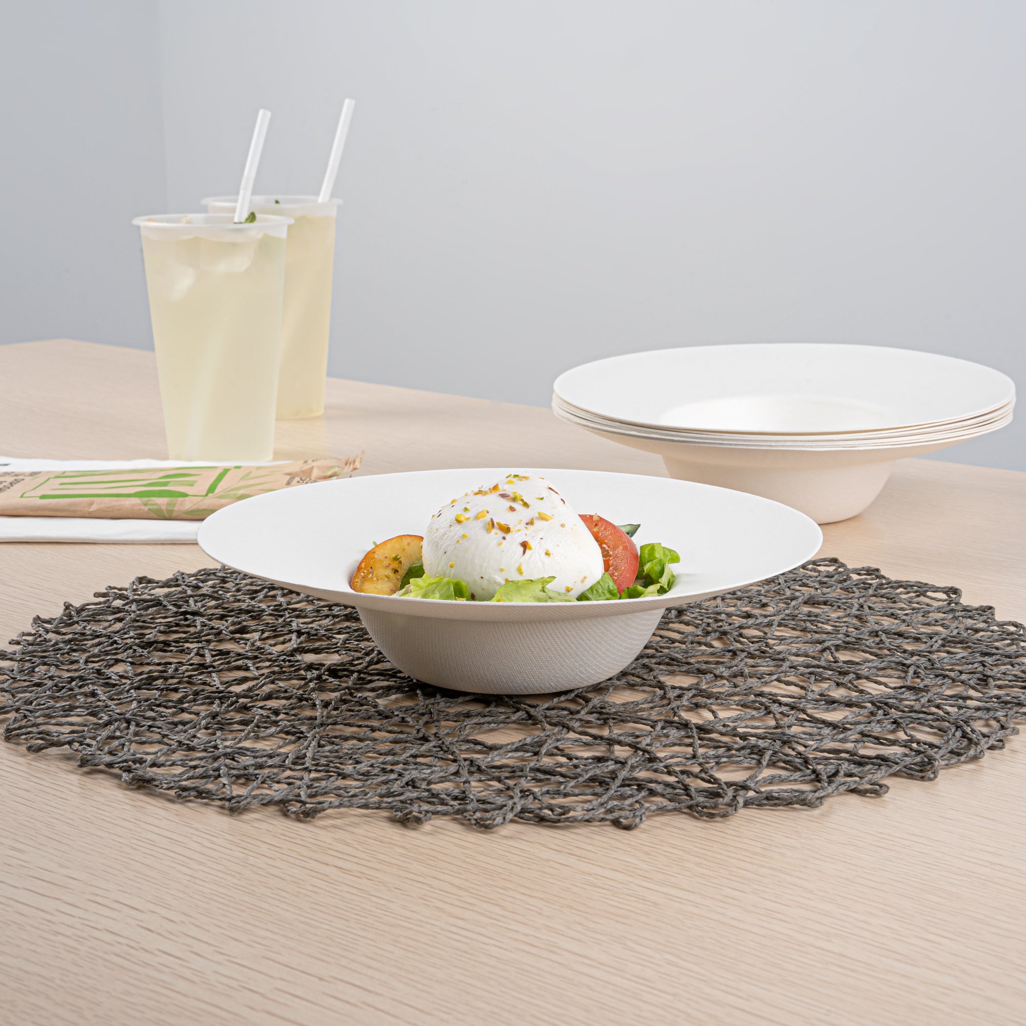 Pulp Safe No PFAS Added 10 oz White Sugarcane / Bagasse Salad Bowl / Dessert Plate - Home Compostable - 8 3/4" x 8 3/4" x 2" - 25 count box