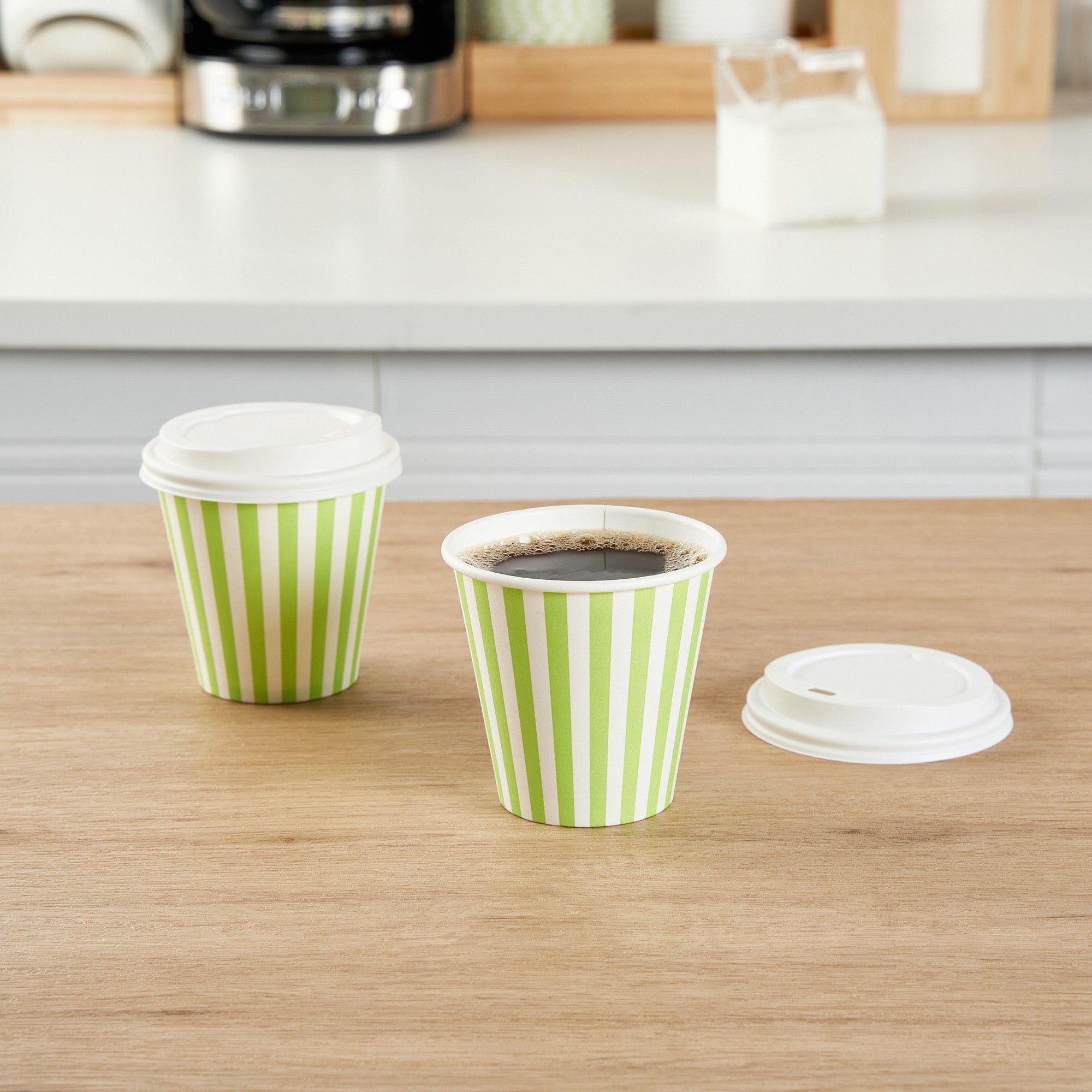Restpresso 8 oz Green and White Stripe Paper Single Wall Coffee Cup - with White Lid - 3 1/2"x 3 1/2"x 4" - 400 count box