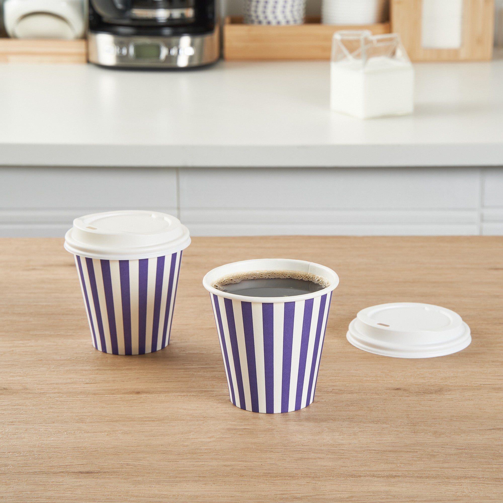 Restpresso 8 oz Purple and White Stripe Paper Single Wall Coffee Cup - with White Lid - 3 1/2"x 3 1/2"x 4" - 20 count box