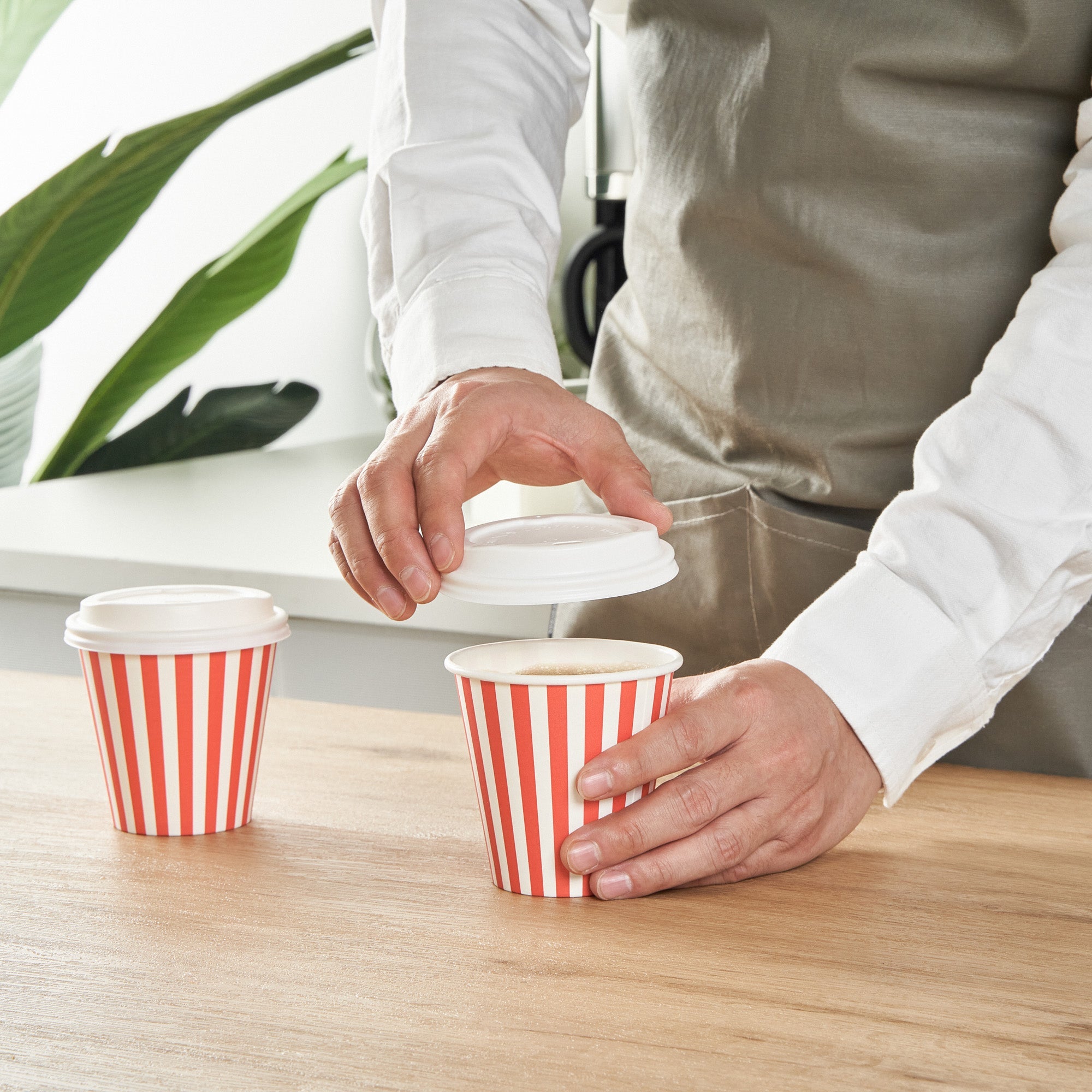 Restpresso 8 oz Red and White Stripe Paper Single Wall Coffee Cup - with White Lid - 3 1/2"x 3 1/2"x 4" - 400 count box