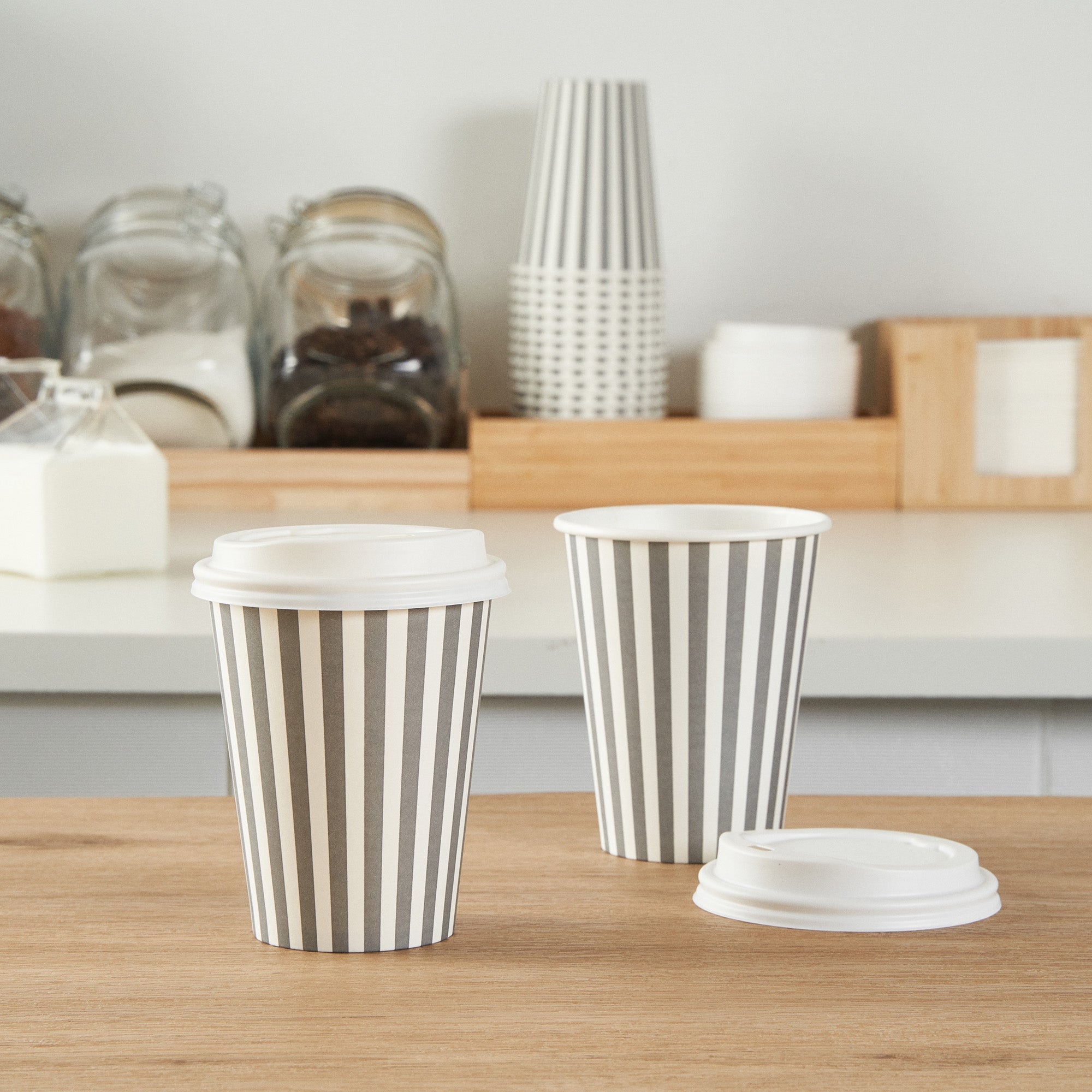 Restpresso 12 oz Gray and White Stripe Paper Single Wall Coffee Cup - with White Lid - 3 1/2"x 3 1/2"x 4 3/4" - 400 count box