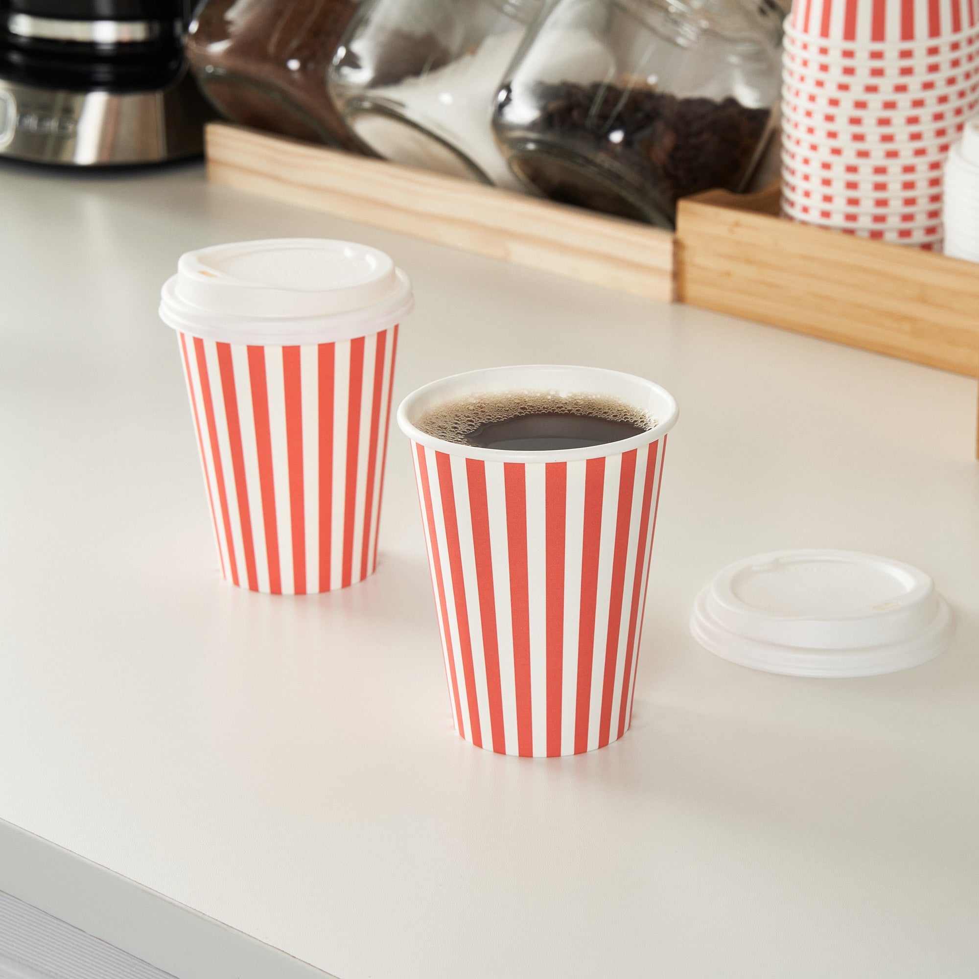 Restpresso 12 oz Red and White Stripe Paper Single Wall Coffee Cup - with White Lid - 3 1/2"x 3 1/2"x 4 3/4" - 20 count box