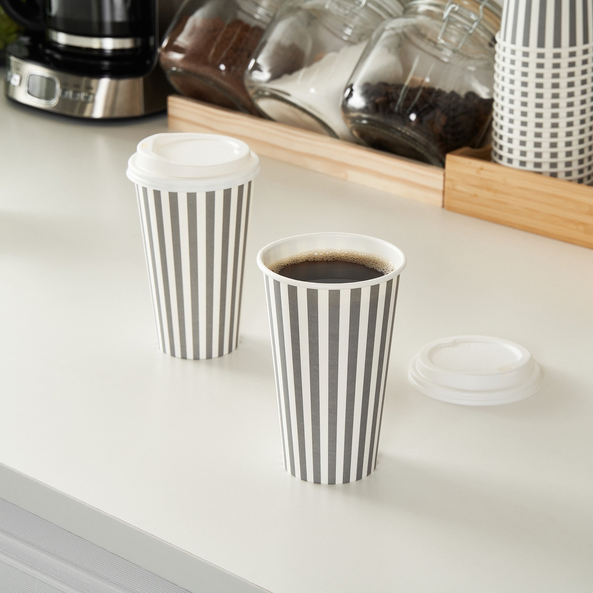 Restpresso 16 oz Gray and White Stripe Paper Single Wall Coffee Cup - with White Lid - 3 1/2"x 3 1/2"x 5 3/4" - 400 count box